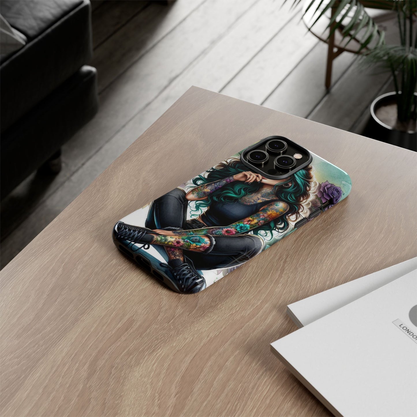 Urban Wildflower – Edgy Tattooed Beauty Mobile Cover