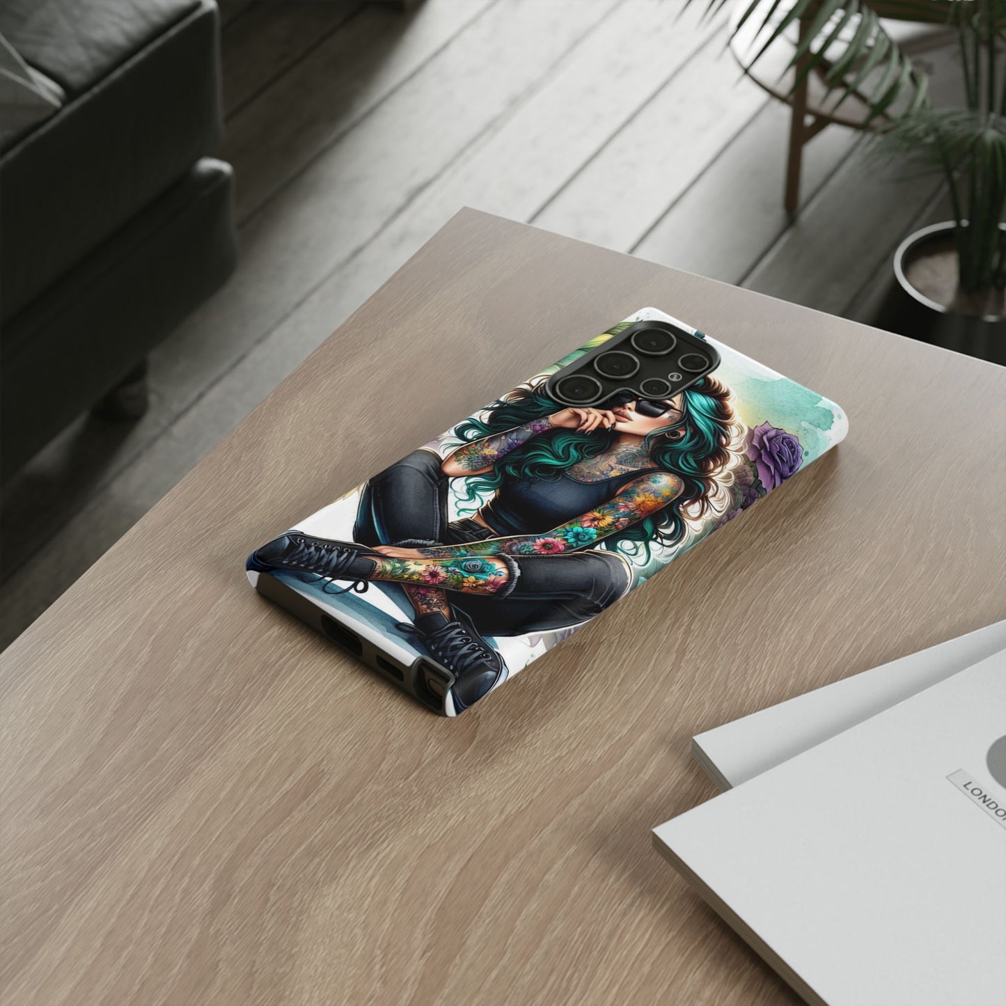 Urban Wildflower – Edgy Tattooed Beauty Mobile Cover