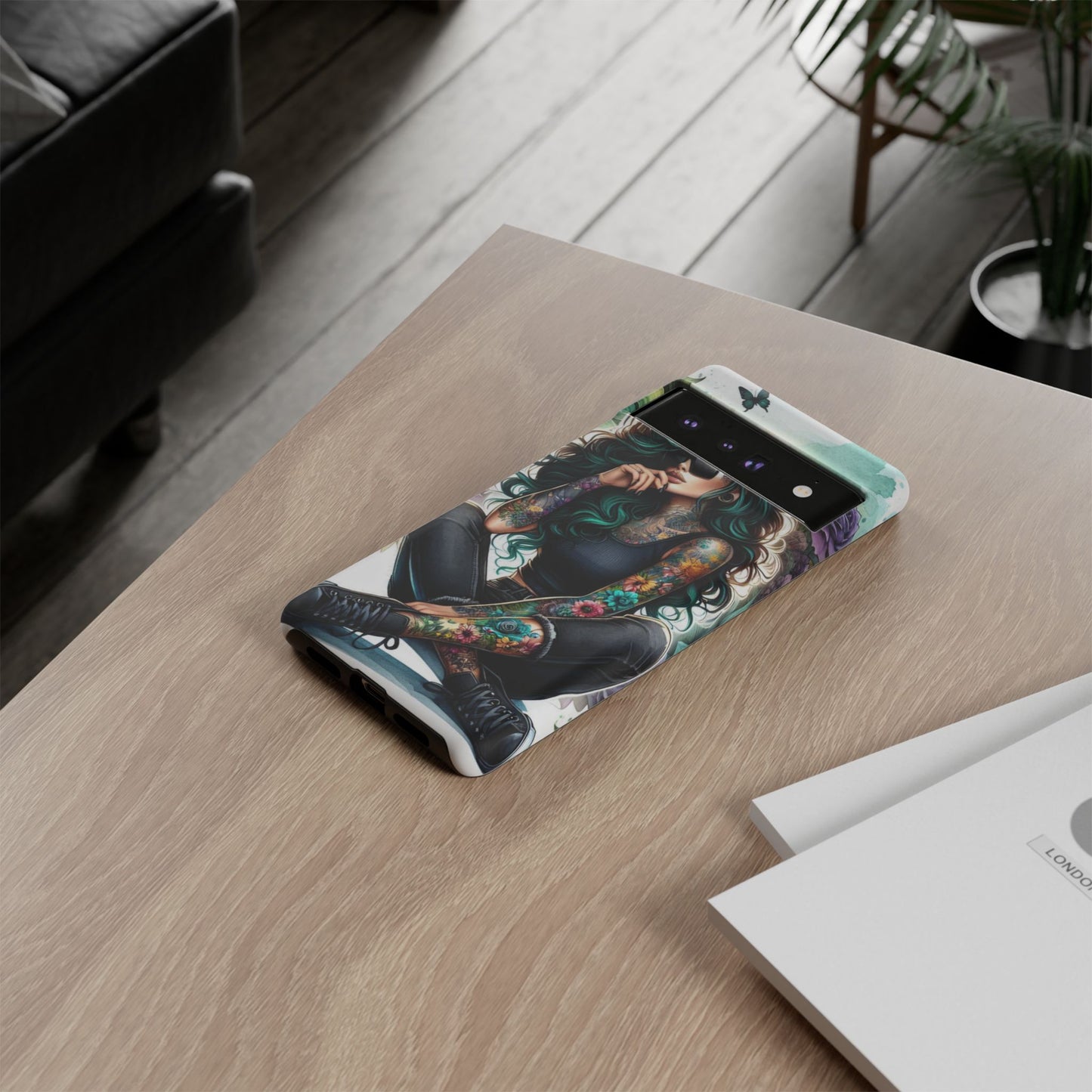 Urban Wildflower – Edgy Tattooed Beauty Mobile Cover