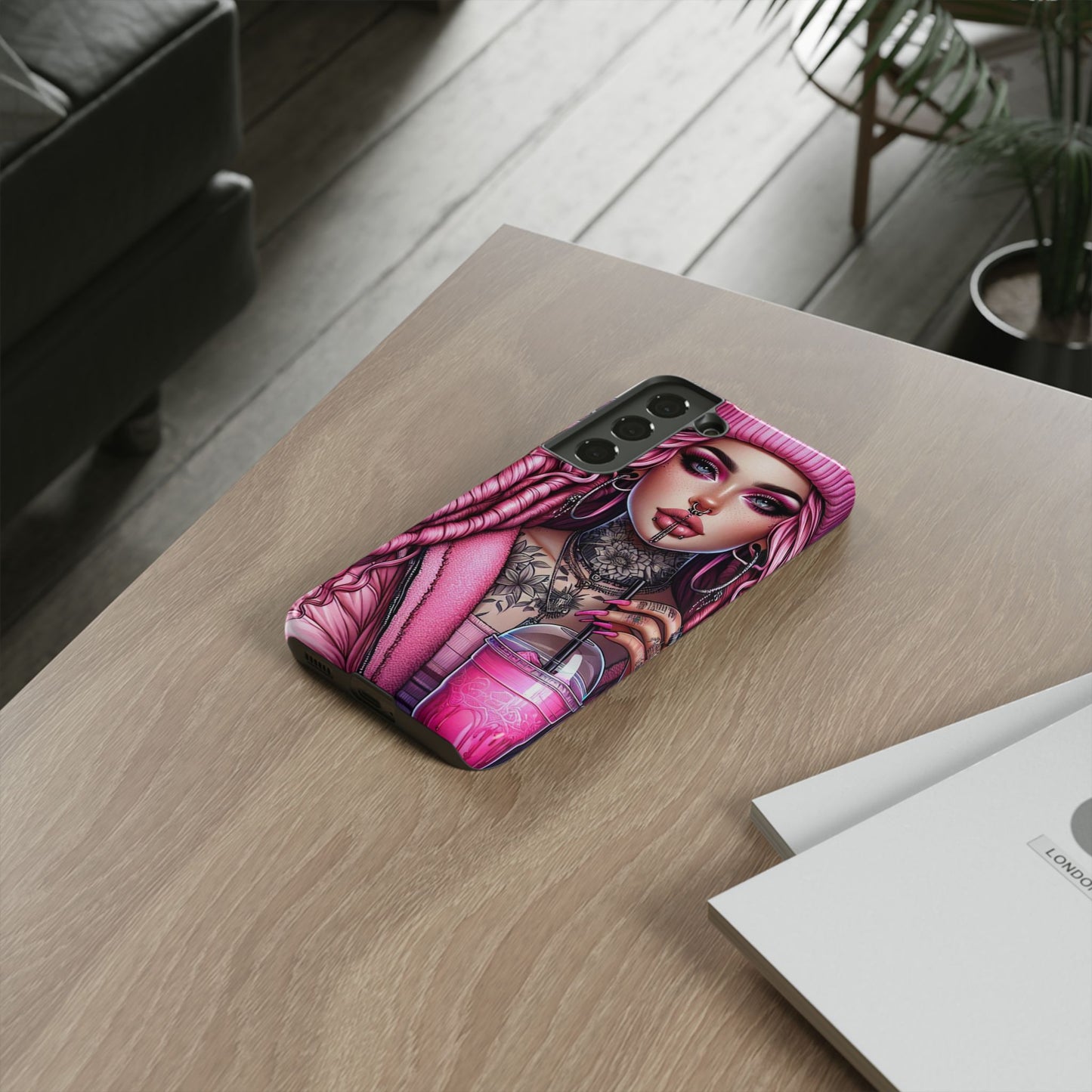 Pink Rebellion – Edgy Street Style & Tattooed Chic Mobile Cover