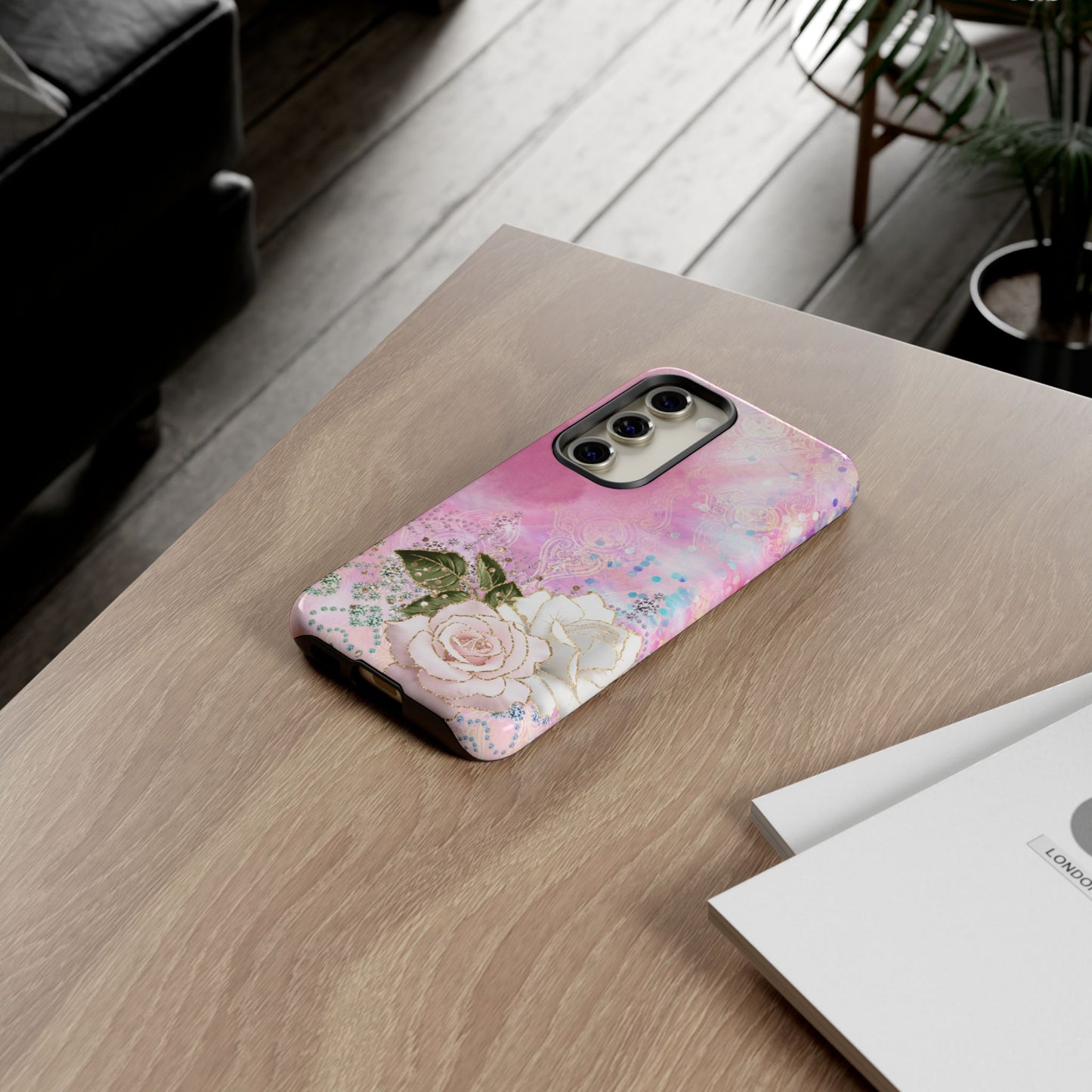 Luxury Pink & White Rose Glitter Mobile Case – Elegant & Shimmering Design