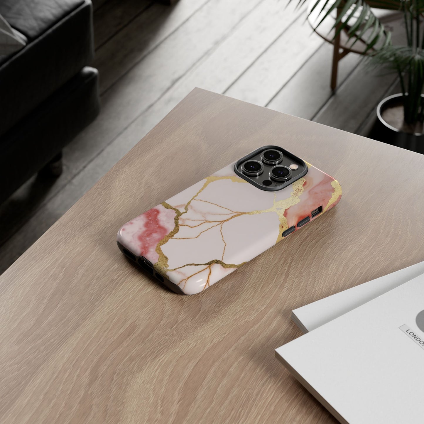Beautiful Pink Minimal Marble Case Design