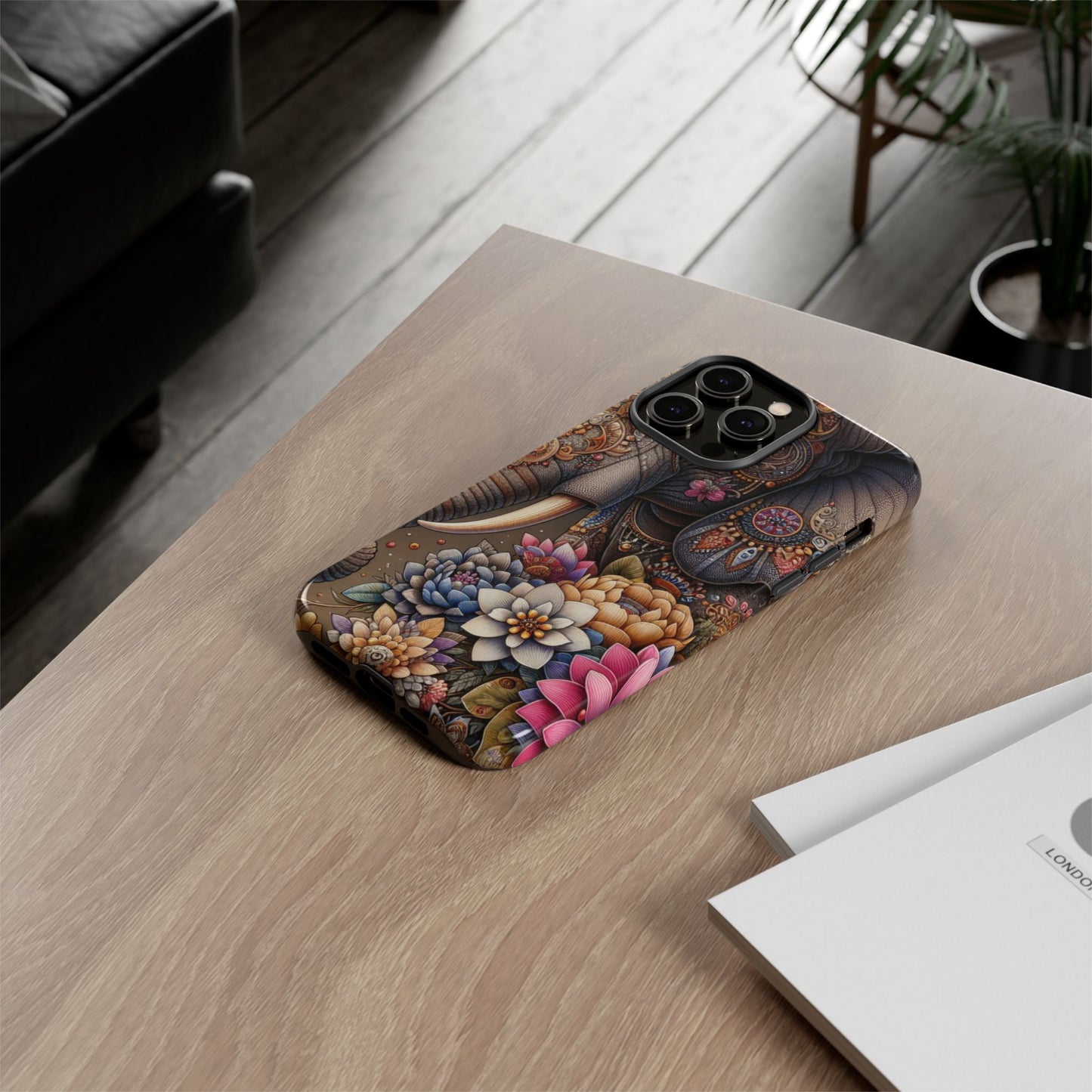 Royal Ornate Elephant Mobile Cover – Luxurious Bohemian Art