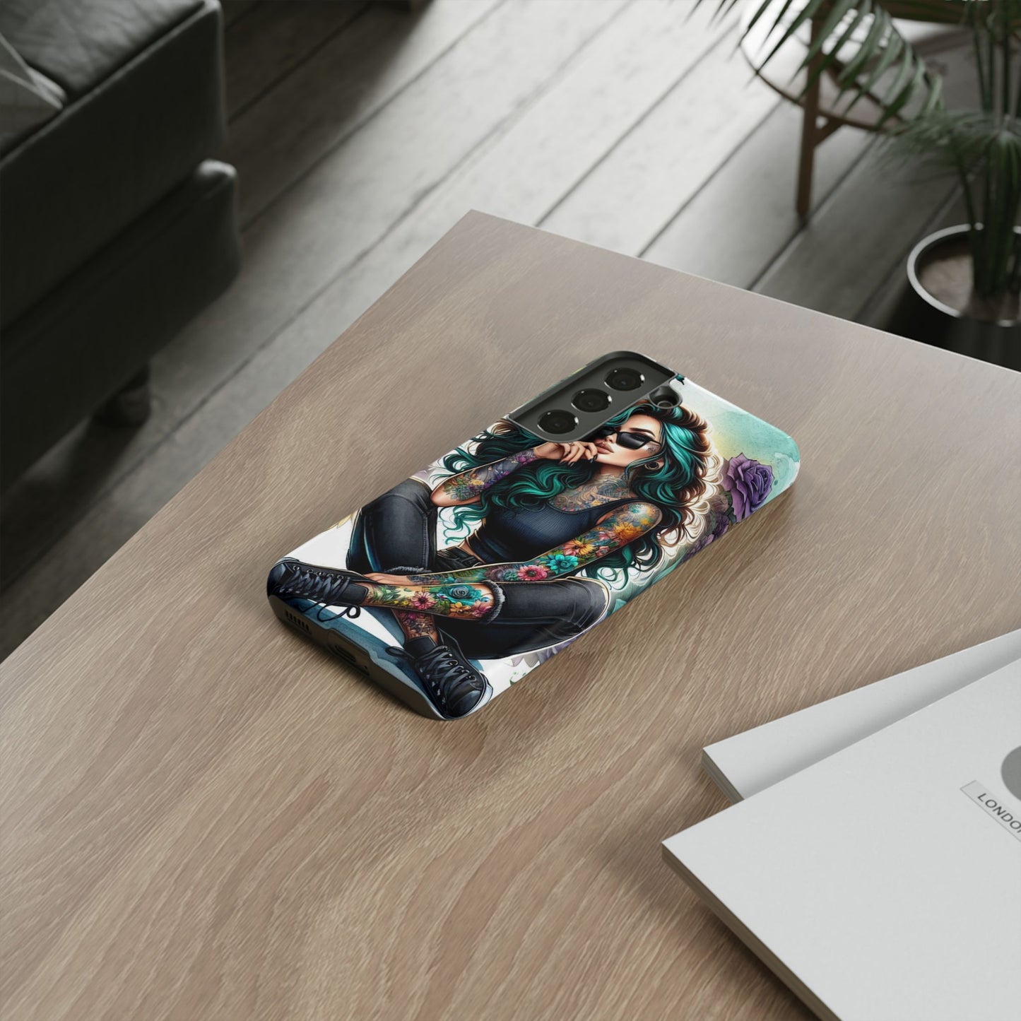 Urban Wildflower – Edgy Tattooed Beauty Mobile Cover